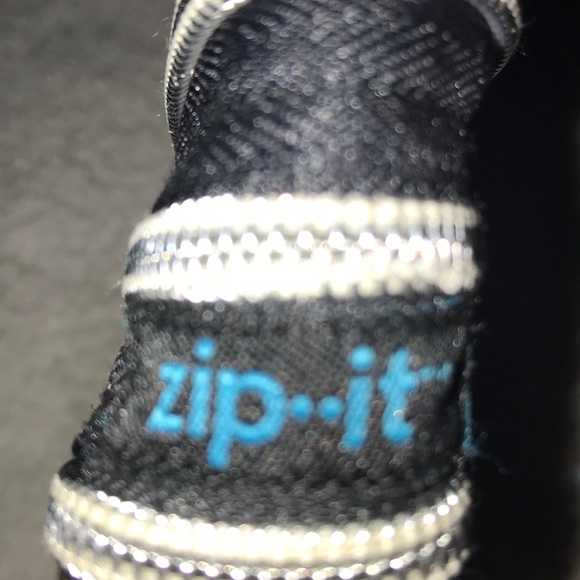 Zip-it Wristlet 🌸 - Picture 7 of 7